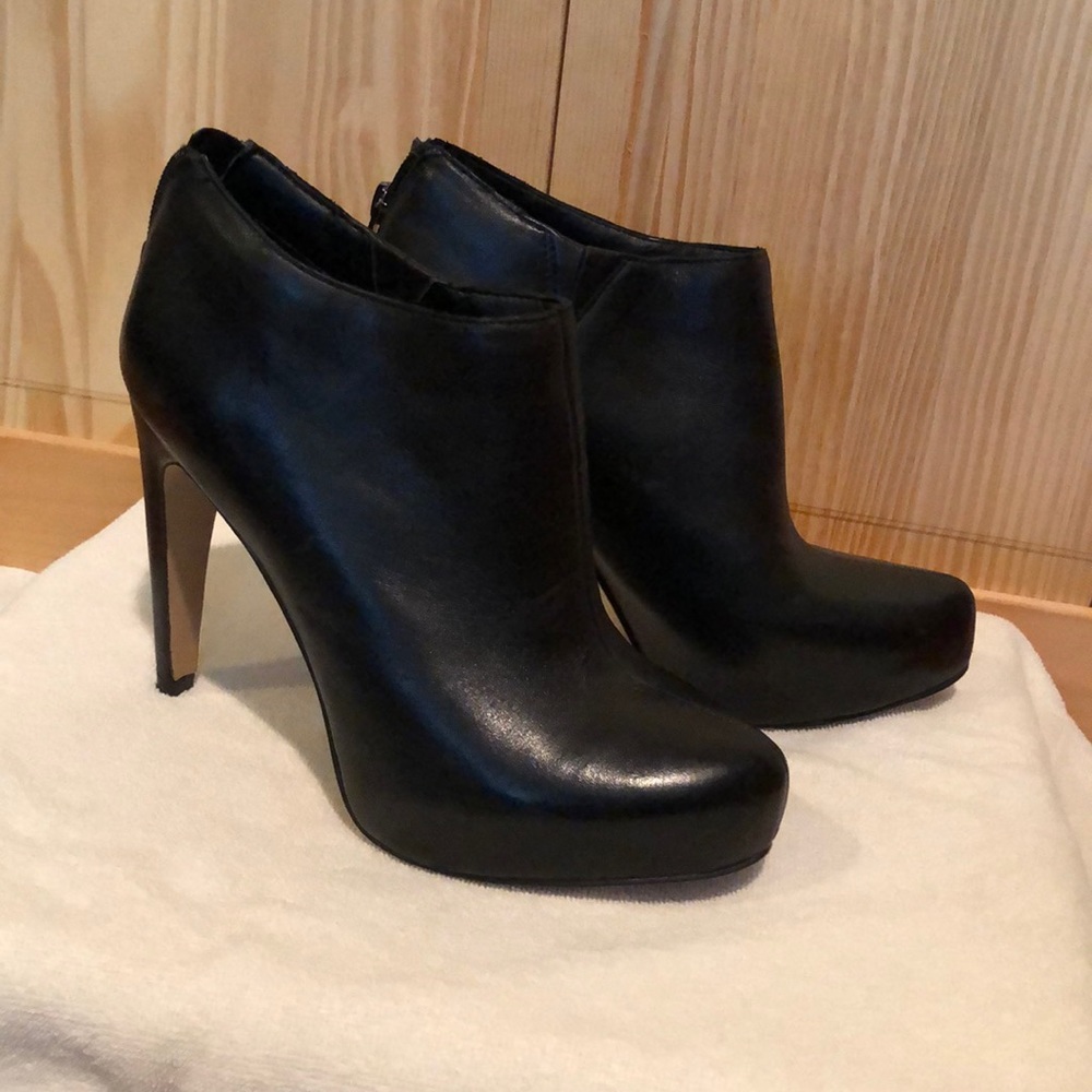 Sam Edelman booties - Picture 4 of 4